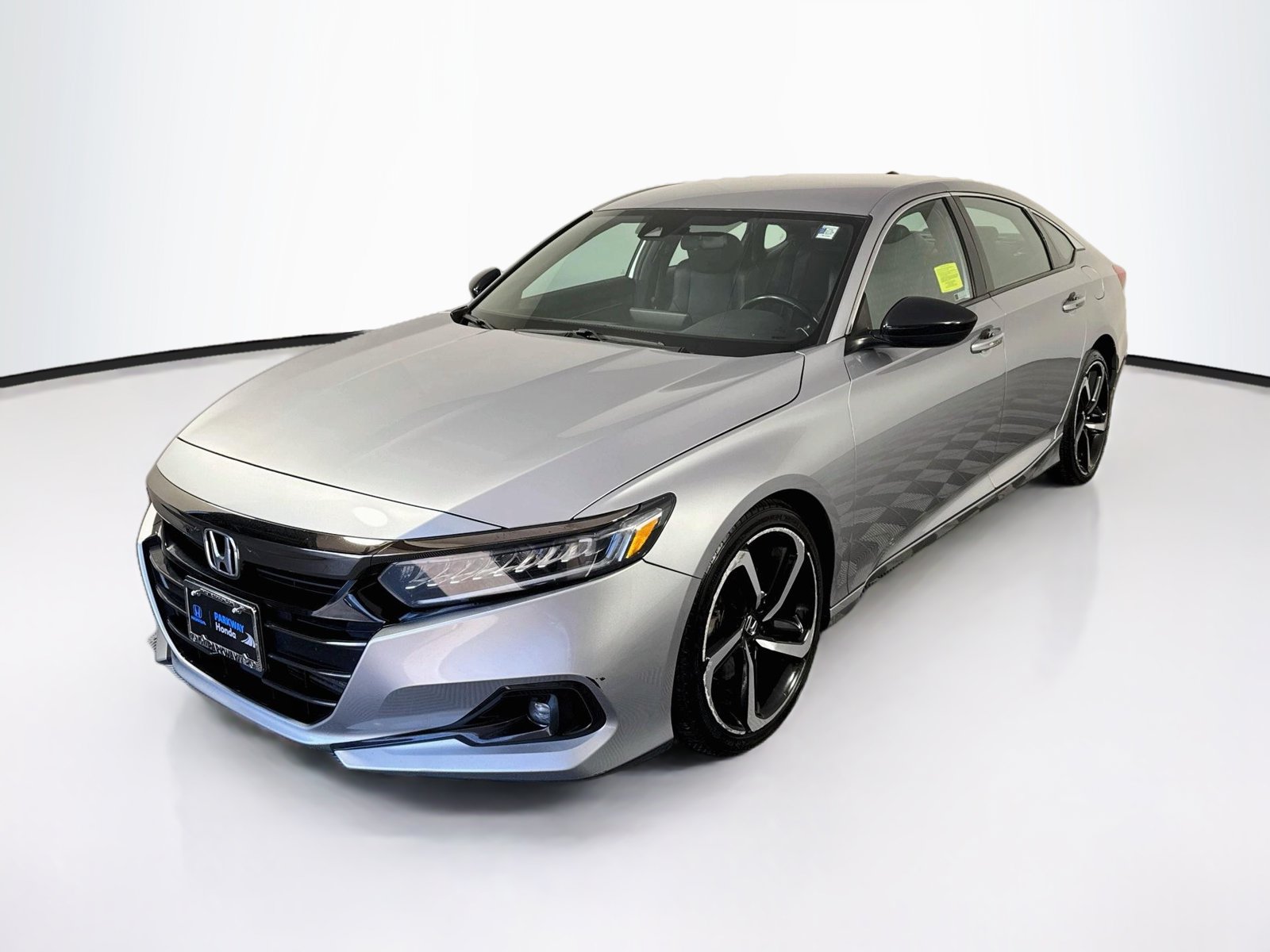 Used 2021 Honda Accord Sport image 3