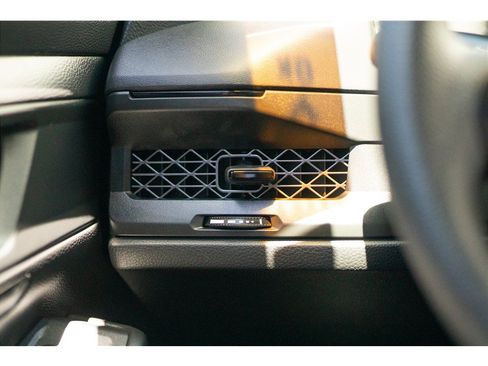 Used 2024 Honda Accord LX image 9