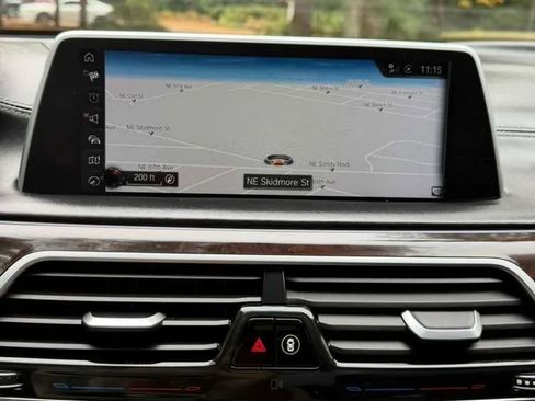 Used 2016 BMW 750i xDrive image 24