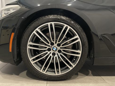 Used 2019 BMW 540i xDrive w/ M Sport Package AWD/4WD image 7