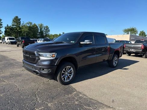 Used 2020 RAM 1500 Laramie w/ Sport Appearance Package AWD/4WD image 4