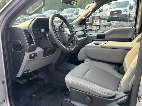 Used 2020 Ford F250 XL w/ STX Appearance Package AWD/4WD image 10