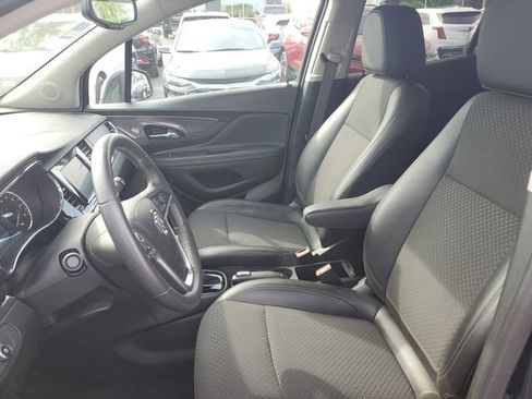 Certified 2022 Buick Encore Preferred w/ Safety Package AWD/4WD image 17
