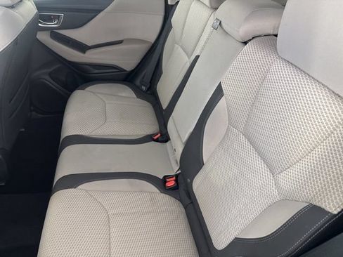 Used 2024 Subaru Forester Premium AWD/4WD image 23