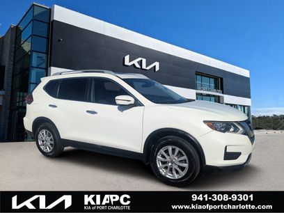 Used 2017 Nissan Rogue SV