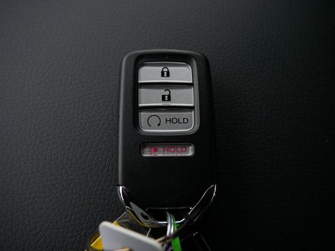 Certified 2026 Honda Ridgeline Black Edition image 32