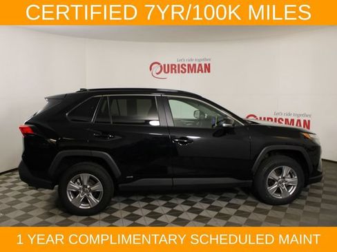 Used 2025 Toyota RAV4 XLE AWD/4WD image 9