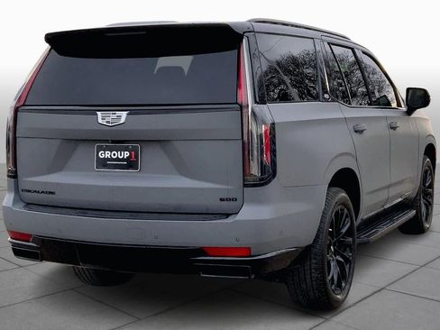 Used 2021 Cadillac Escalade Sport Platinum image 12