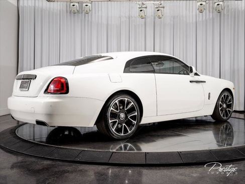 Used 2016 Rolls-Royce Wraith RWD image 7