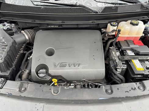 Used 2024 Chevrolet Traverse RS AWD/4WD image 12