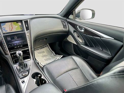 Used 2024 INFINITI Q50 Sensory image 25