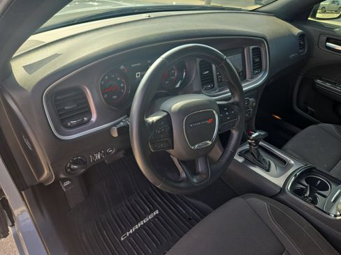Used 2021 Dodge Charger SXT w/ Blacktop Package RWD image 10