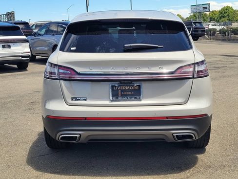 Certified 2023 Lincoln Nautilus Reserve w/ Equipment Group 202A AWD/4WD image 5