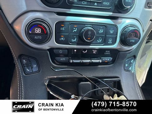 Used 2020 GMC Yukon SLT w/ Open Road Package AWD/4WD image 19