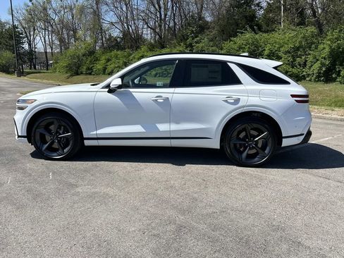 New 2026 Genesis GV70 2.5T Sport Prestige image 4