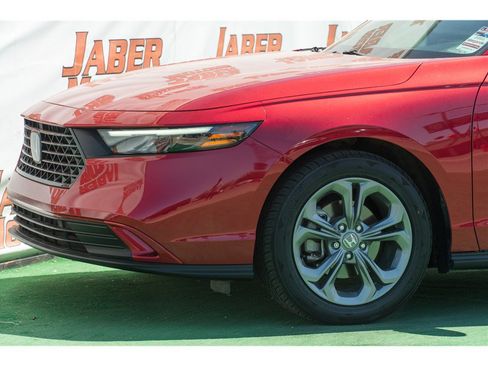 Used 2024 Honda Accord EX image 9