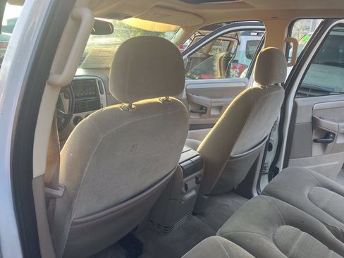 Used 2003 Ford Explorer Sport XLT AWD/4WD image 27