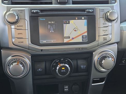 Used 2016 Toyota 4Runner SR5 image 27