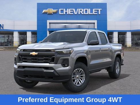 New 2025 Chevrolet Colorado LT w/ LT Convenience Package AWD/4WD image 7