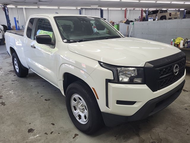 Used 2023 Nissan Frontier S AWD/4WD image 4