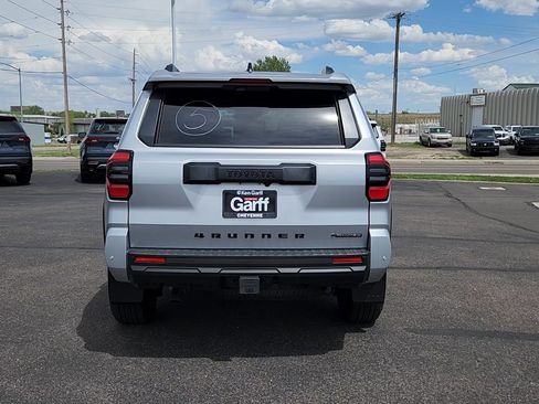 New 2026 Toyota 4Runner TRD Off-Road Premium AWD/4WD image 20