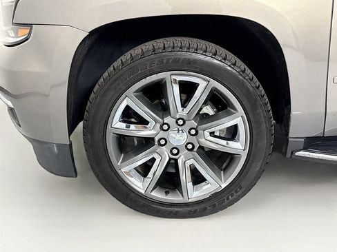 Used 2017 Chevrolet Tahoe Premier AWD/4WD image 30