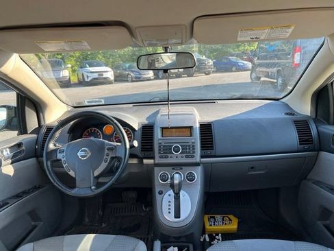 Used 2008 Nissan Sentra 2.0 S w/ Convenience Plus Pkg FWD image 9