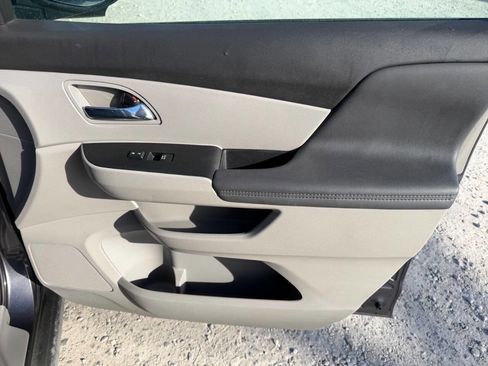 Used 2015 Honda Odyssey EX-L image 21