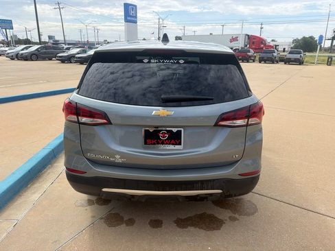 Used 2023 Chevrolet Equinox LT FWD image 10
