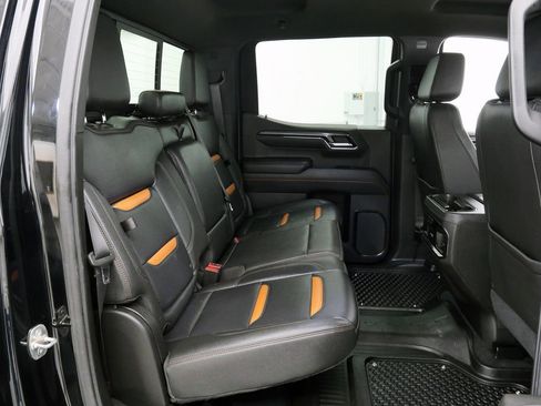 Used 2022 GMC Sierra 1500 AT4 w/ AT4 Premium Package image 19