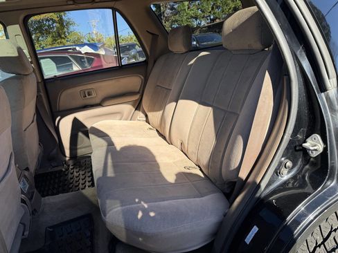 Used 2002 Toyota 4Runner SR5 image 10