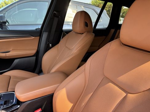 Used 2024 BMW X3 sDrive30i w/ Premium Package RWD image 17