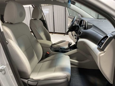 Used 2019 Hyundai Tucson SE image 14