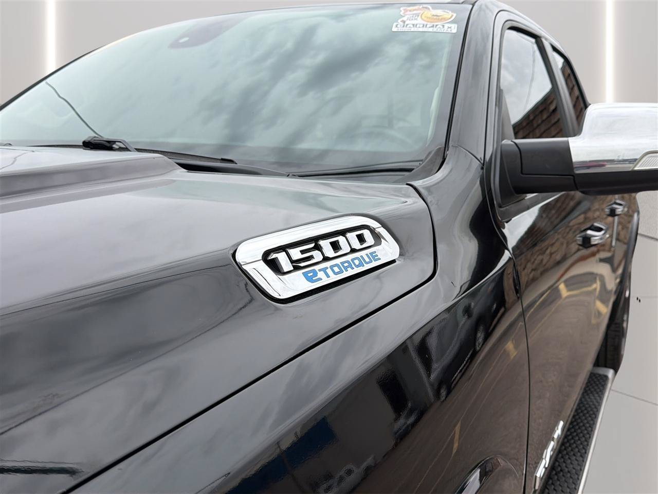 Used 2019 RAM 1500 Laramie AWD/4WD image 39