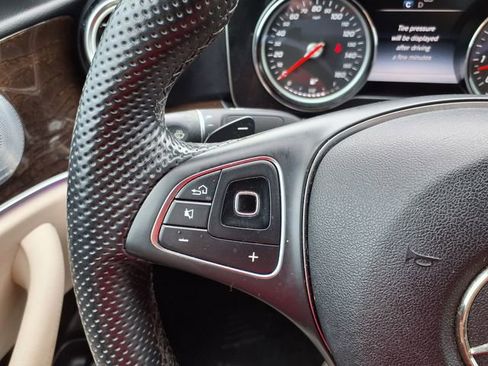 Used 2018 Mercedes-Benz E 300 image 22