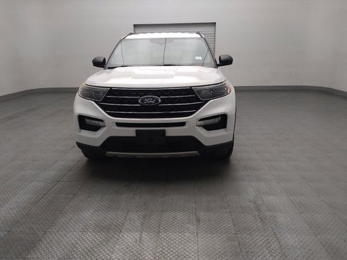 Used 2020 Ford Explorer XLT w/ Equipment Group 202A RWD image 15