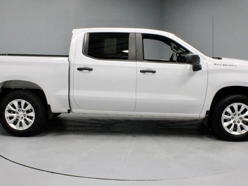 Used 2023 Chevrolet Silverado 1500 Custom AWD/4WD image 11