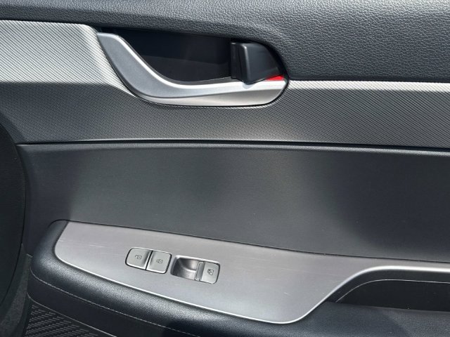 Used 2024 Hyundai Palisade SEL FWD image 19