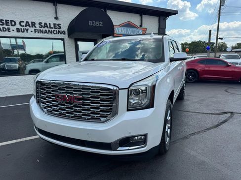 Used 2019 GMC Yukon XL Denali image 1