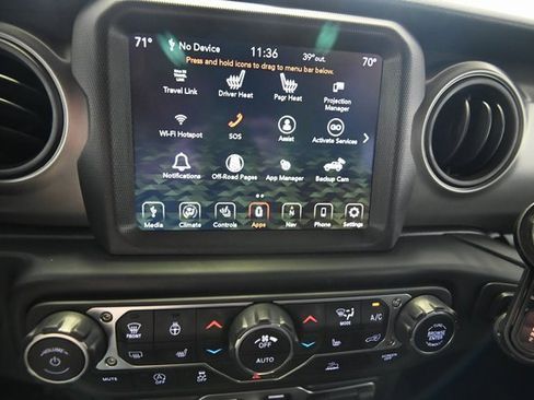 Used 2023 Jeep Wrangler Freedom Edition image 26