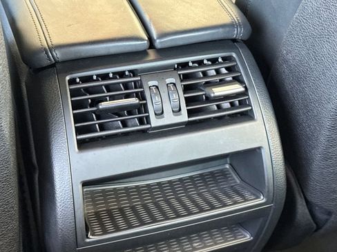 Used 2016 BMW 528i Sedan RWD image 16