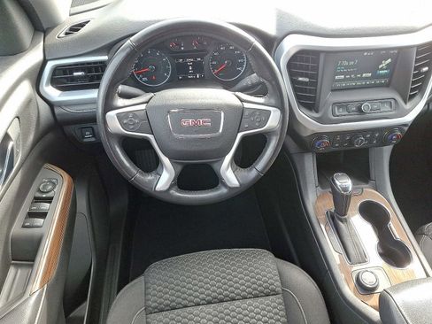 Certified 2018 GMC Acadia SLE image 12