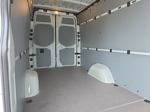 New 2026 Mercedes-Benz Sprinter 2500 image 28