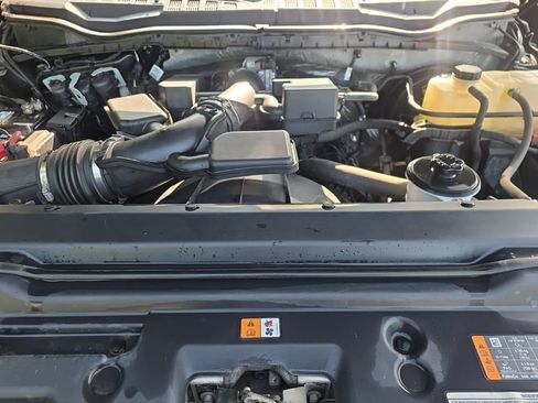 Used 2021 Ford F350 Lariat w/ Chrome Package AWD/4WD image 21