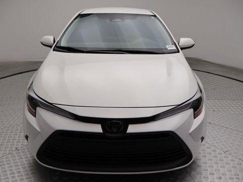 Certified 2024 Toyota Corolla LE FWD image 5