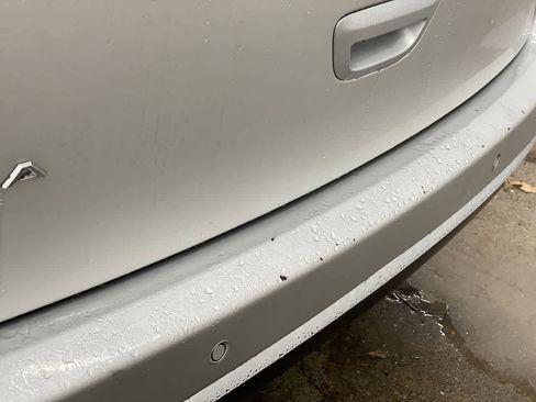 Used 2024 Chrysler Pacifica Touring-L image 32