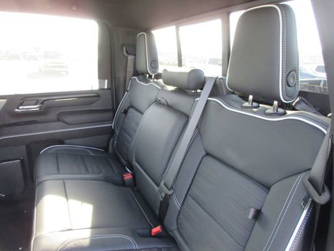 New 2026 GMC Sierra 2500 AT4X AWD/4WD image 13