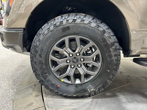 New 2026 Ford F150 Tremor w/ Equipment Group 402A High image 31