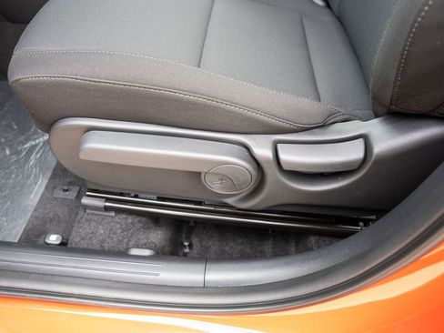 New 2026 Hyundai Kona SE image 17