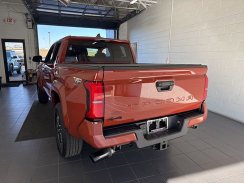 Certified 2025 Toyota Tacoma TRD Sport image 6
